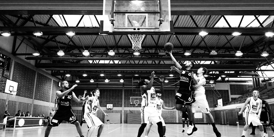 Act like a sports team